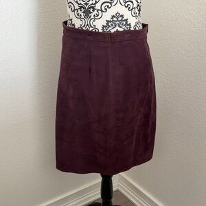 Vintage Leather Gallery Elegant Purple Suede Skirt size 8